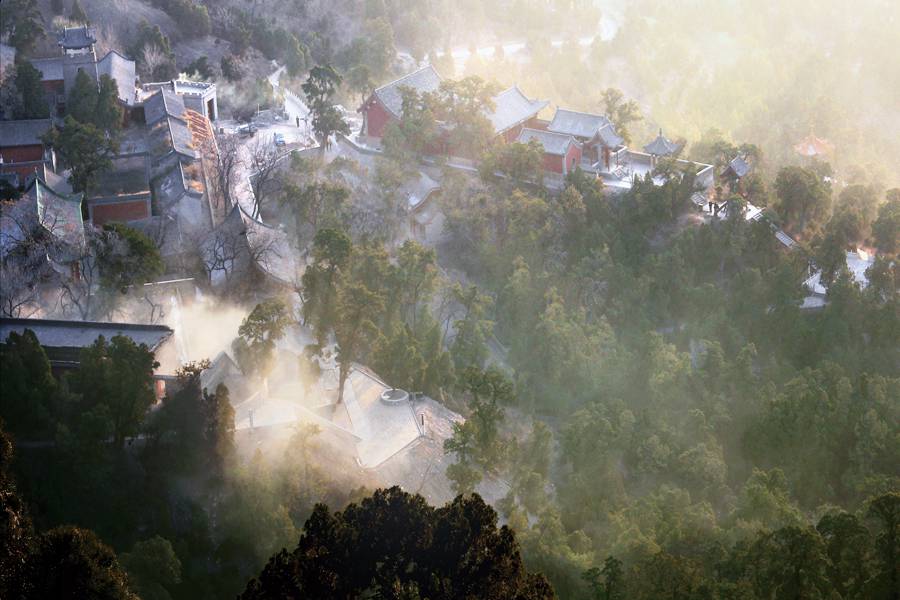 国家AAAA级旅游景区卦山天宁寺