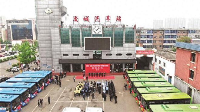 交城县：“公交车可免费乘坐了”